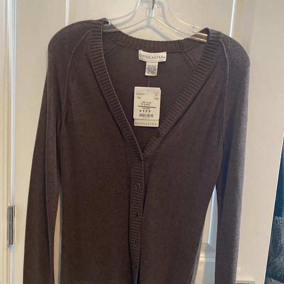 Sweater - Picture 3 of 5